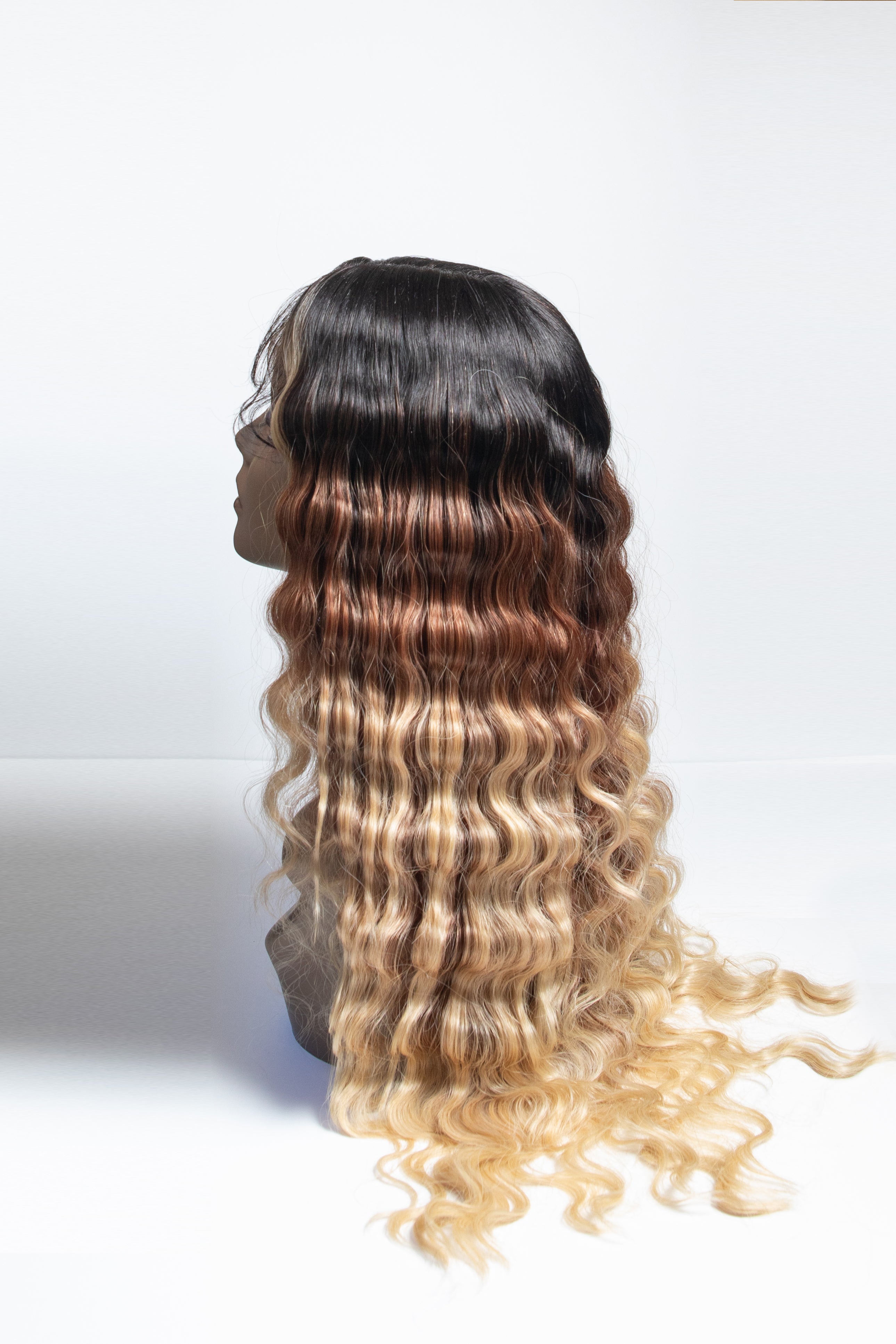 3 synthetic outlet wig